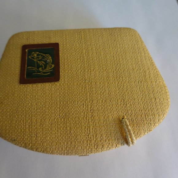 Wide Mouth Bass Fishing Cufflinks and Tie Bar In Jewelry Box new - Picture 3 of 3